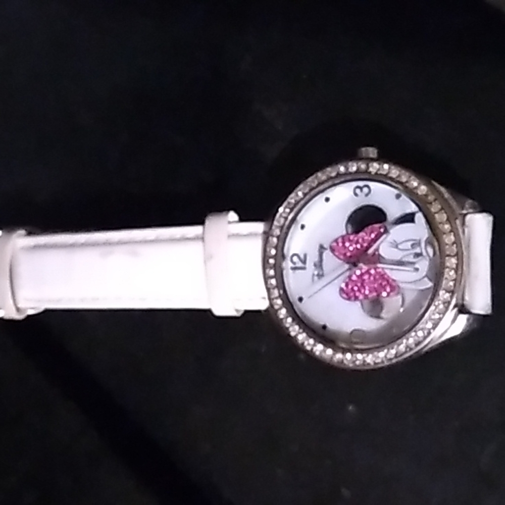 Minie Mouse watch